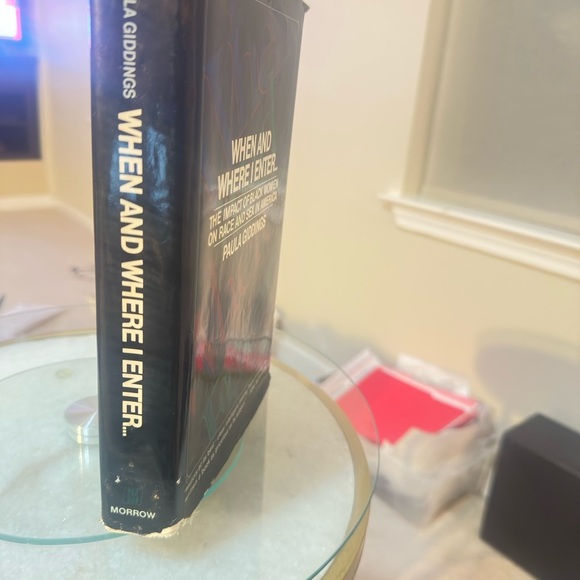 Signed First Edition | Paula Giddings | When and Where I Enter - Picture 4 of 9